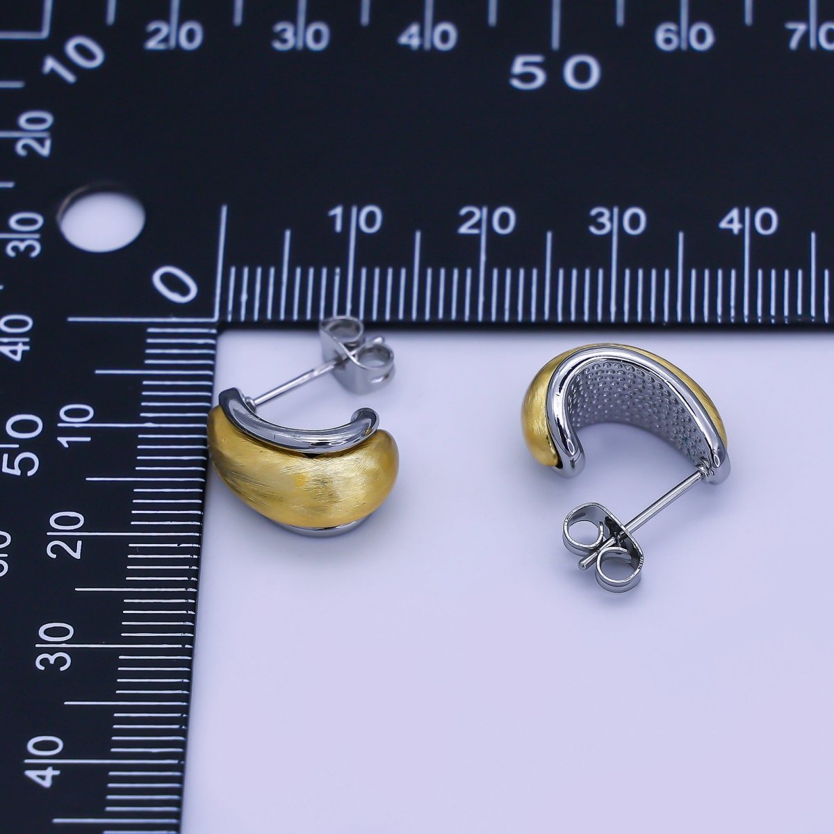 24K Gold Filled 15.5mm J - Shaped Mixed Metal Hoop Earrings | V085 - DLUXCA