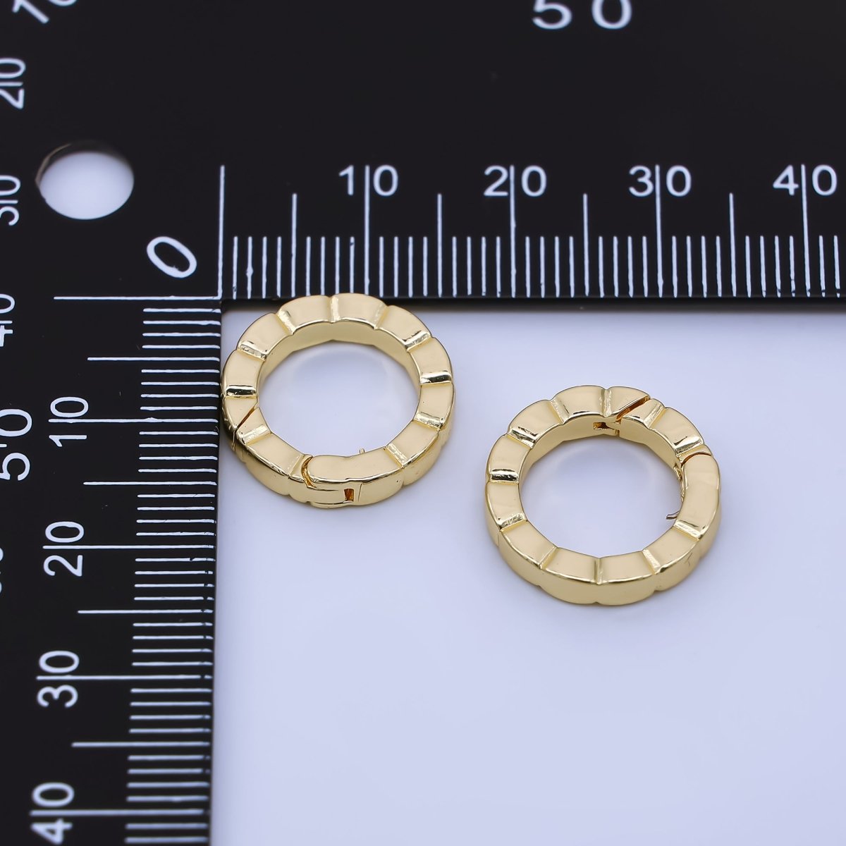 24K Gold Filled 15.5mm Ribbed Lined Push Gate Finding | Z1346 - DLUXCA