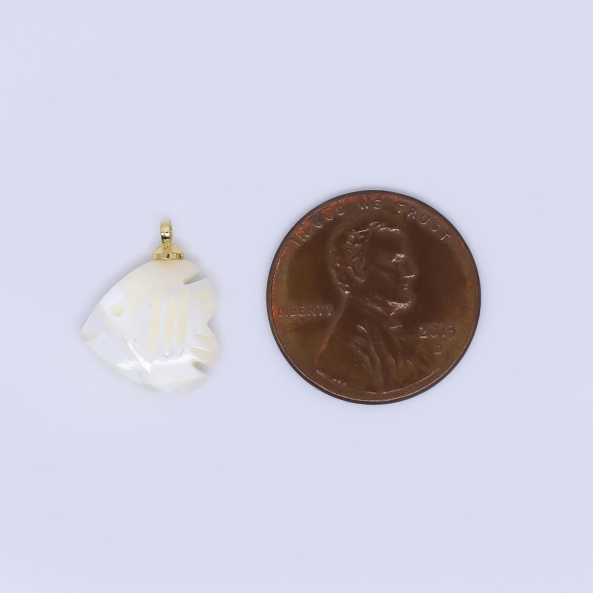 24K Gold Filled 15.5mm Shell Pearl Tropical Sea Fish Charm | P1602 - DLUXCA