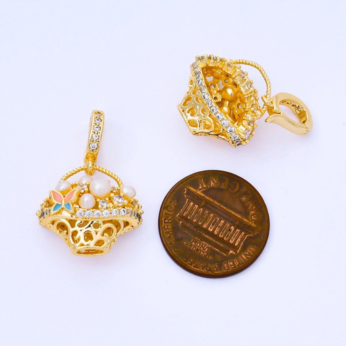 24K Gold Filled 16mm Micro Paved CZ Shell Pearl Picnic Basket Pendant | AA1654 - DLUXCA