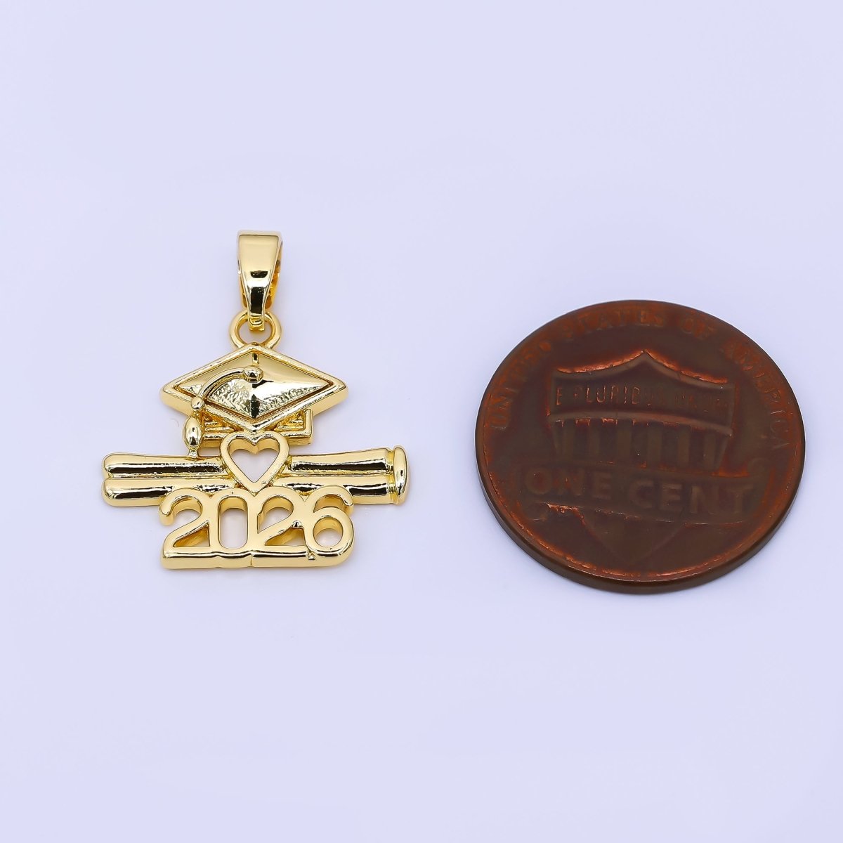24K Gold Filled 17mm Graduate with Heart Year Script 2026 Pendant | AA - 1563 - DLUXCA