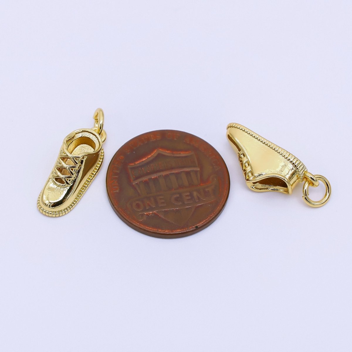 24K Gold Filled 17mm Outfit of the Day Sneakers Shoes Charm | AF - 541 - DLUXCA