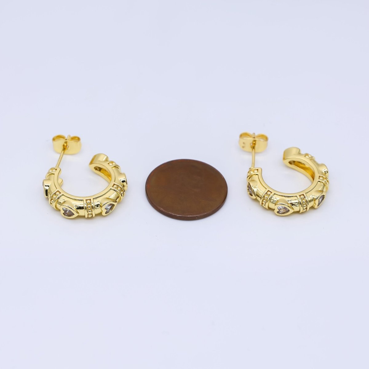 24K Gold Filled 19mm Heart CZ Dotted C - Shaped Hoop Earrings | AI490 - DLUXCA