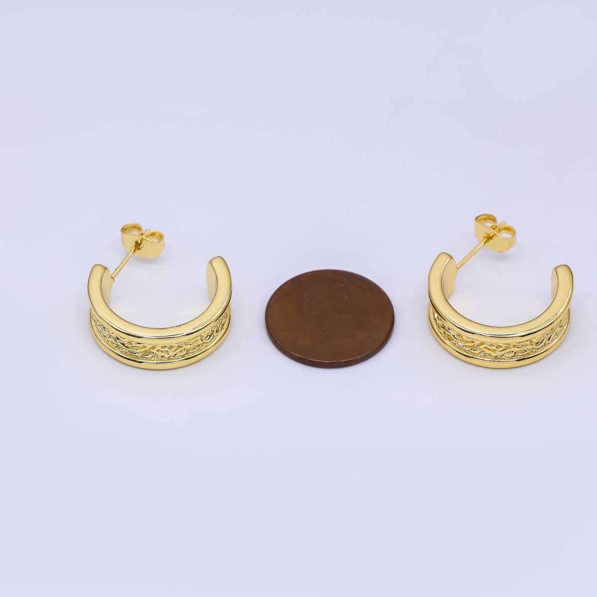 24K Gold Filled 20mm Molten C - Shaped Hoop Earrings | AI457 - DLUXCA