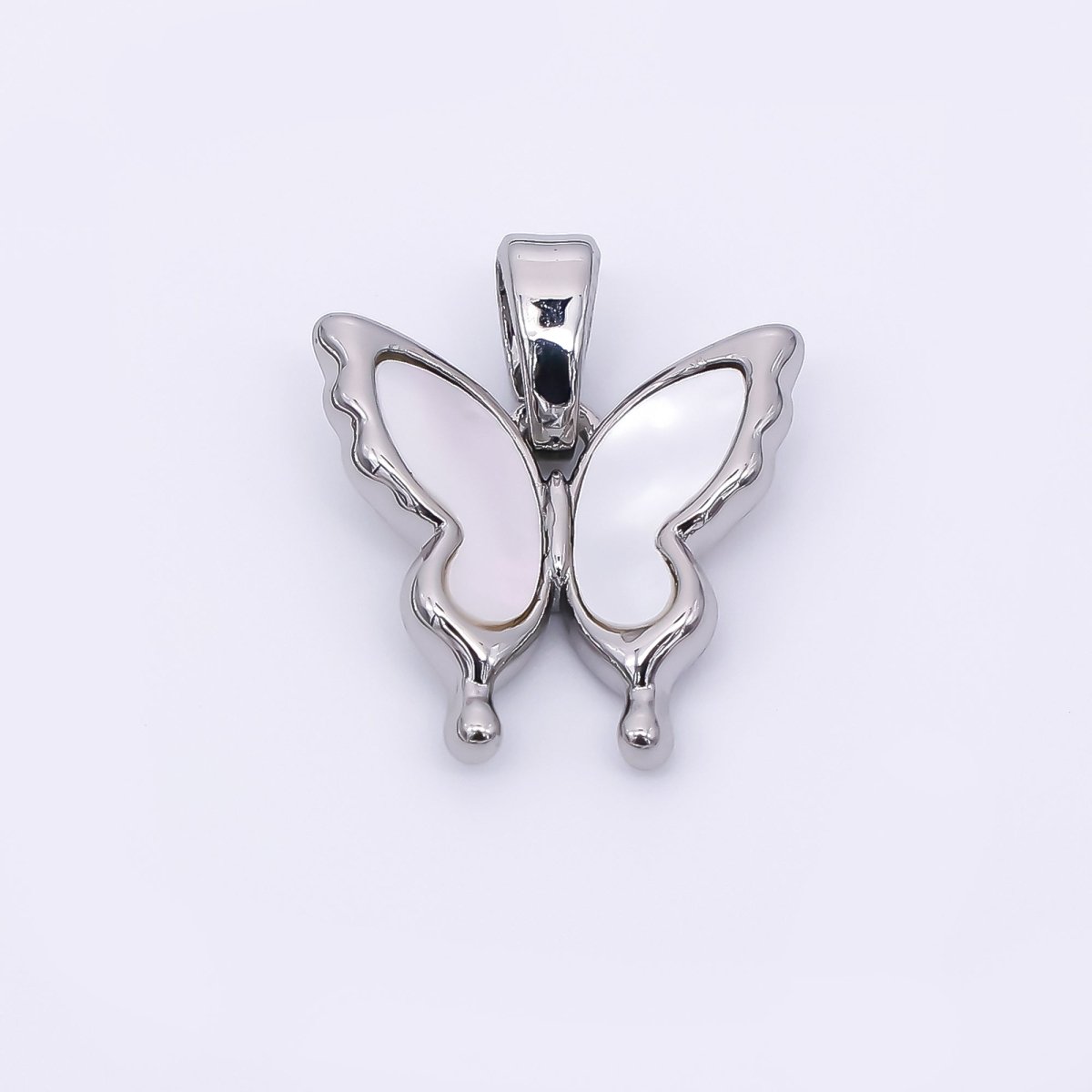 24K Gold Filled 20mm Mother of Pearl Delicate Butterfly Animal Pendant in Gold & Silver | AA - 1570 - DLUXCA