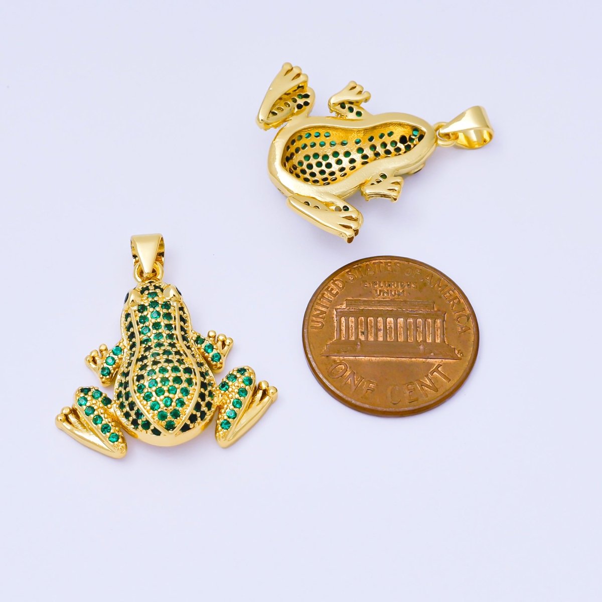 24K Gold Filled 22mm Green Micro Paved CZ Toad Frog Animals Pendant | AA1623 - DLUXCA