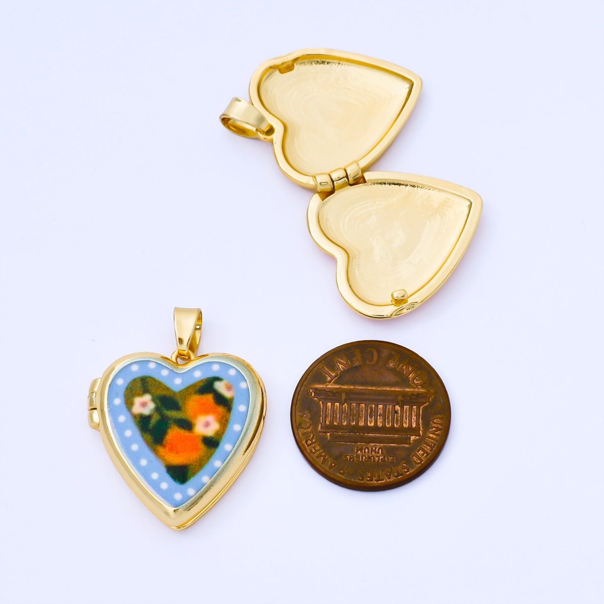 24K Gold Filled 22mm Hand - Painted Enamel Heart - Shaped Locket Flower Pendant | AA1613 ~ AA1617 - DLUXCA