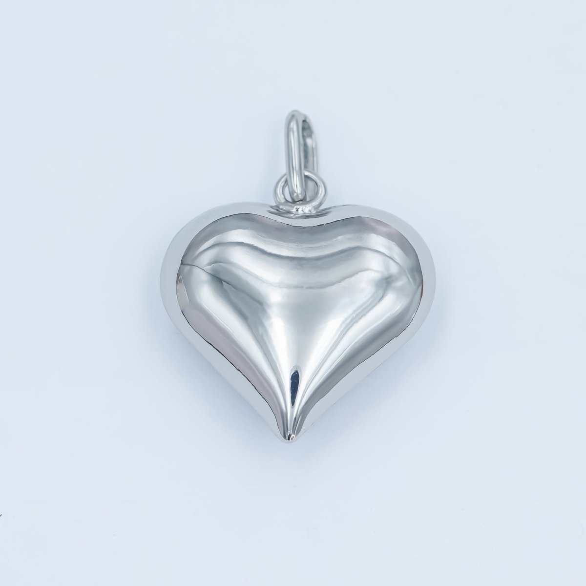 24K Gold Filled 25mm Chubby Minimalist Heart Link Pendant in Gold & Silver | AA1484 - DLUXCA