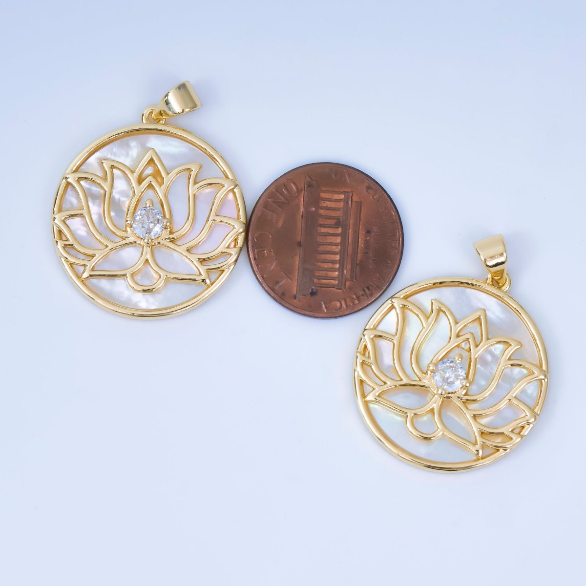 24K Gold Filled 26mm Shell Pearl White Lotus Flower Medallion Pendant | AA - 1605 - DLUXCA