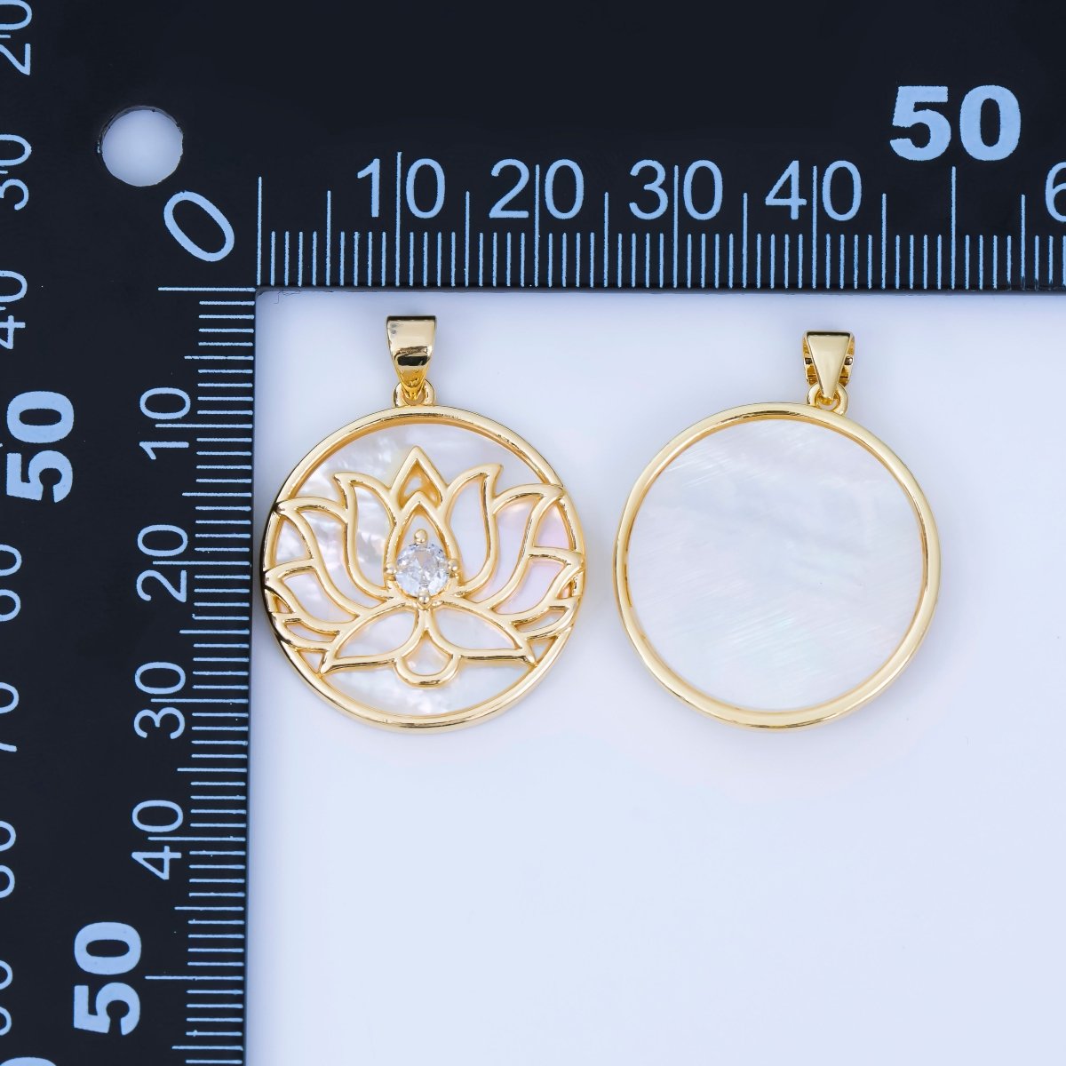 24K Gold Filled 26mm Shell Pearl White Lotus Flower Medallion Pendant | AA - 1605 - DLUXCA