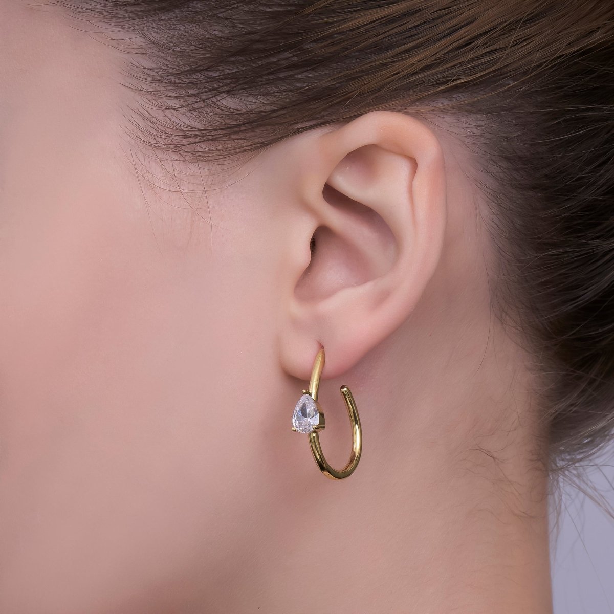 24K Gold Filled 27.5mm Clear CZ Teardrop J - Shaped Hoop Earrings | AI491 - DLUXCA