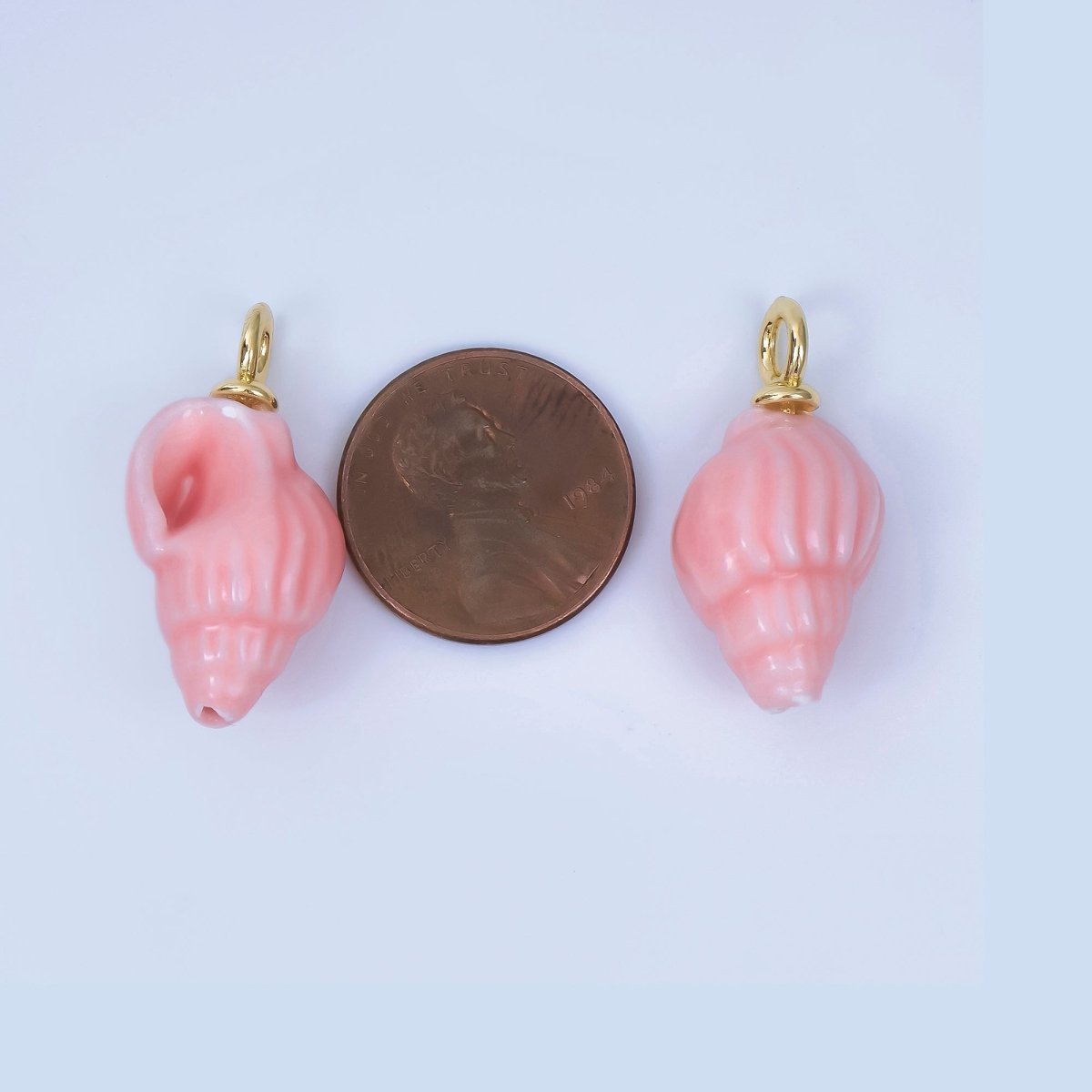24K Gold Filled 28mm Ceramic Art Pink Sea Shell Charm | AH - 384 - DLUXCA