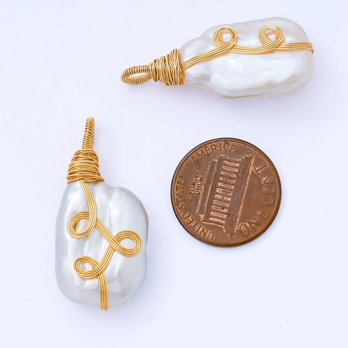 24K Gold Filled 32mm Baroque White Freshwater Pearl Drop Pendant | AF579 - DLUXCA