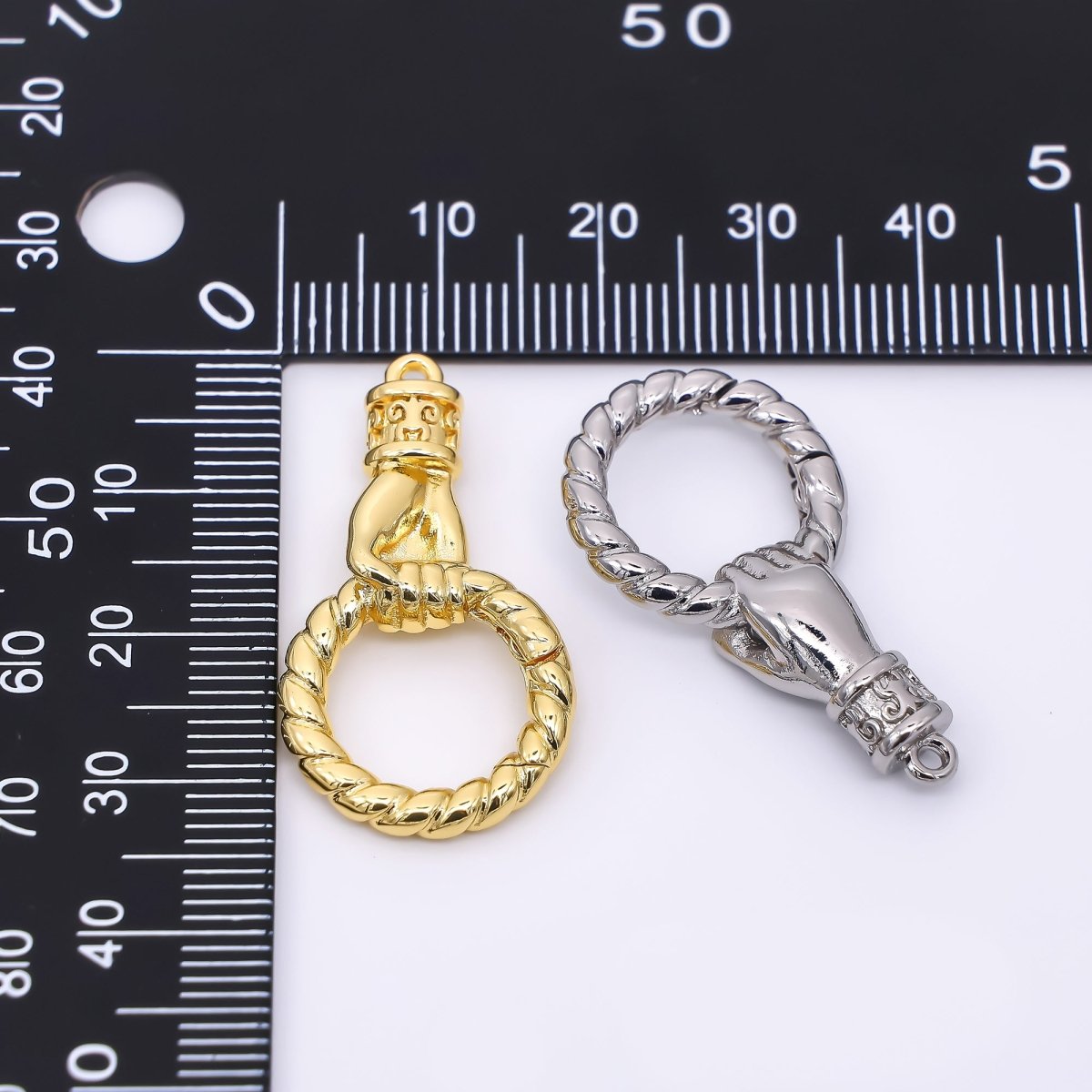24K Gold Filled 32mm Grasping Hand Round Push Gate Oblong Closure Finding in Gold & Silver | Z - 1312 - DLUXCA
