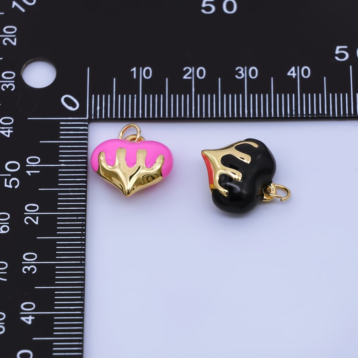 24K Gold Filled Blue, White, Pink, Red, Black Molten Drip Heart Multidimensional 3D Charm | AJ426 - AJ428 - DLUXCA