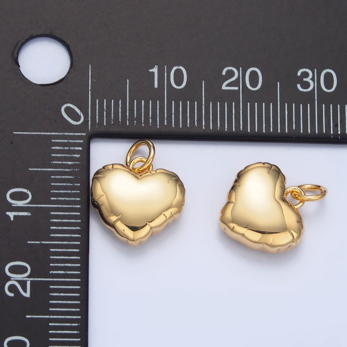 24K Gold Filled Chubby Balloon Heart Charm | X603 - DLUXCA