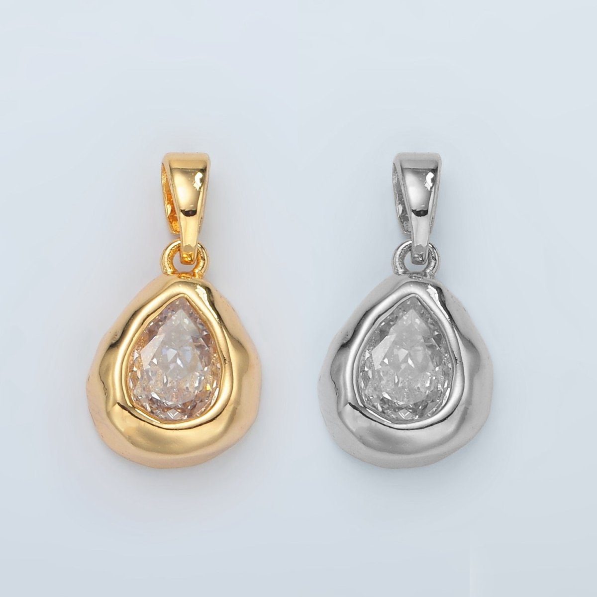 24K Gold Filled Clear CZ Teardrop Hammered Bezel Pendant | H515 - DLUXCA