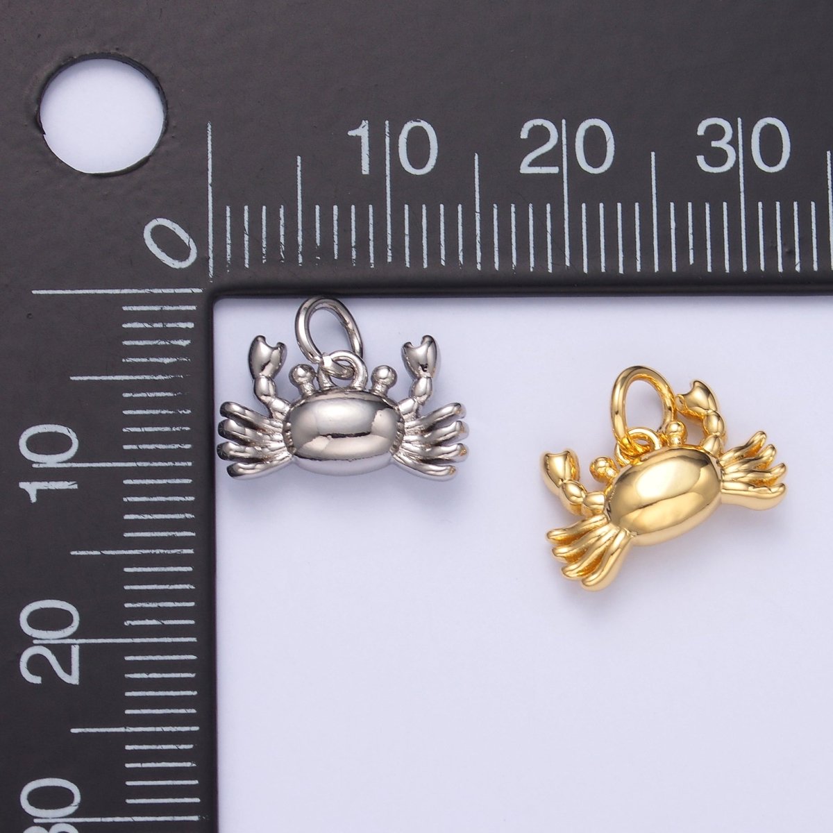 24K Gold Filled Crustacean Crab Sea Animal 3D Multidimensional Charm in Gold & Silver | N021 - DLUXCA