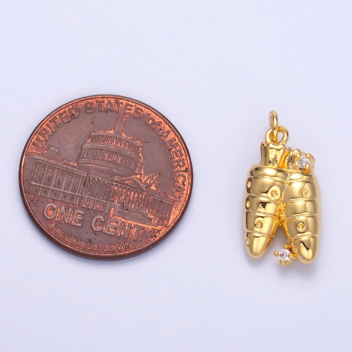 24K Gold Filled CZ Carrot Vegetable Multidimensional 3D Charm | N073 - DLUXCA