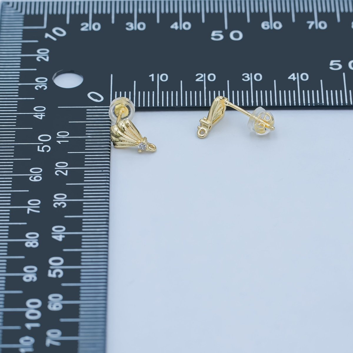 24K Gold Filled CZ Clam Sea Shell Stud Drop Earrings | Z1131 - DLUXCA