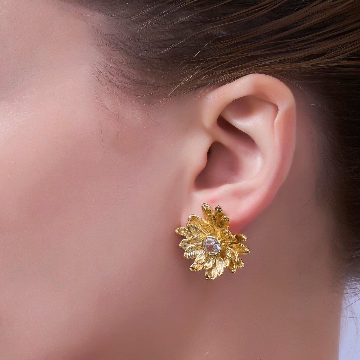 24K Gold Filled CZ Flower Textured Stud Earrings | AI498 - DLUXCA