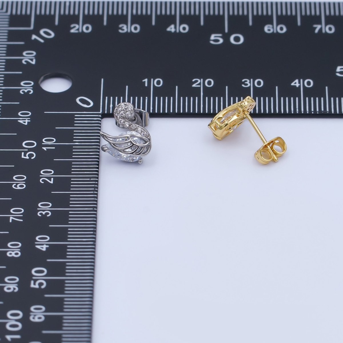 24K Gold Filled CZ Micro Paved Duck Dove Bird Stud Earrings in Gold & Silver | AI472 - DLUXCA