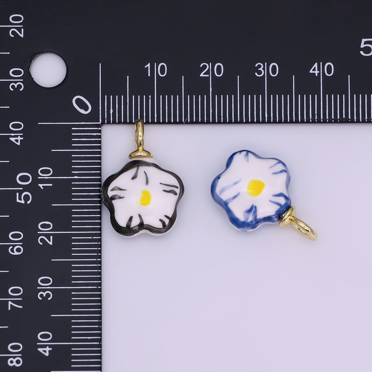 24K Gold Filled Daisy Flower Ceramic Drop Pendant | N049 - N051 - DLUXCA