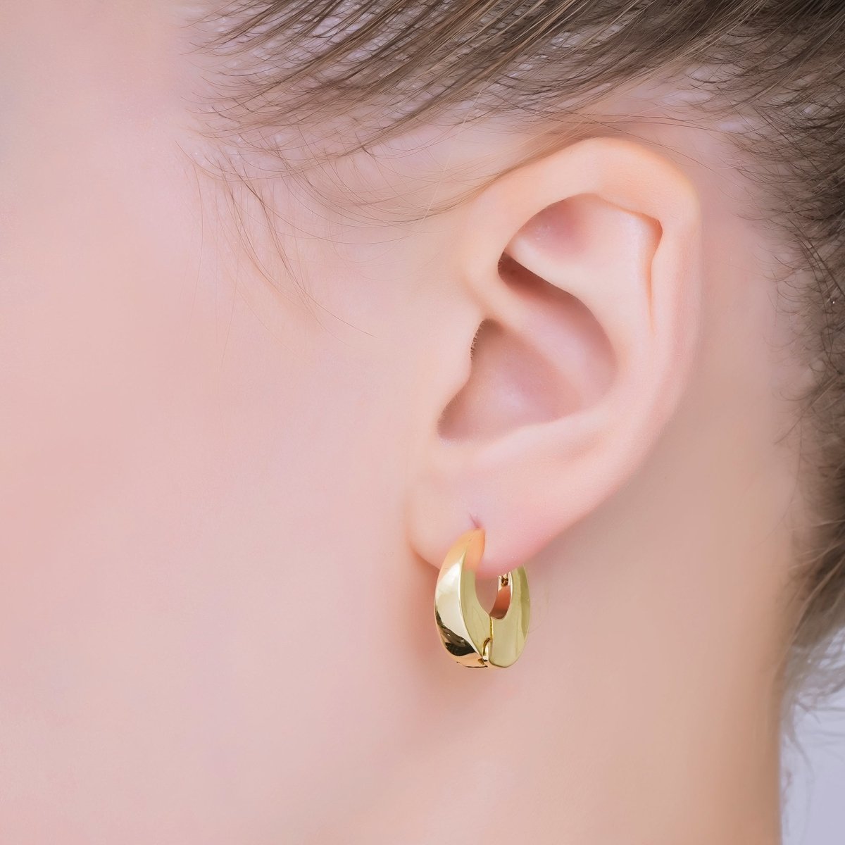 24K Gold Filled Dome Lever Back Huggie Earrings | AJ - 064 - DLUXCA