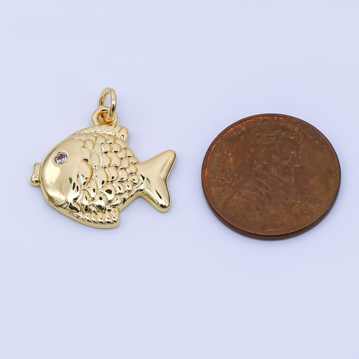 24K Gold Filled Fish Charm Fisherman Sea Pendant | AJ399 - DLUXCA