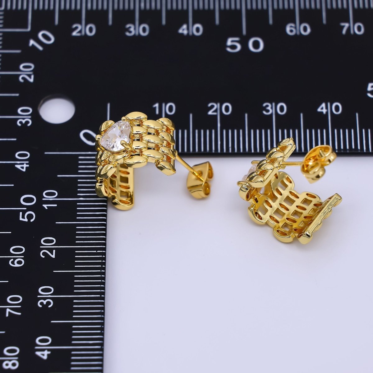 24K Gold Filled Heart - Shaped CZ C - Shaped Crochet Knitted Pattern Dainty Stud Earrings | AI - 420 - DLUXCA