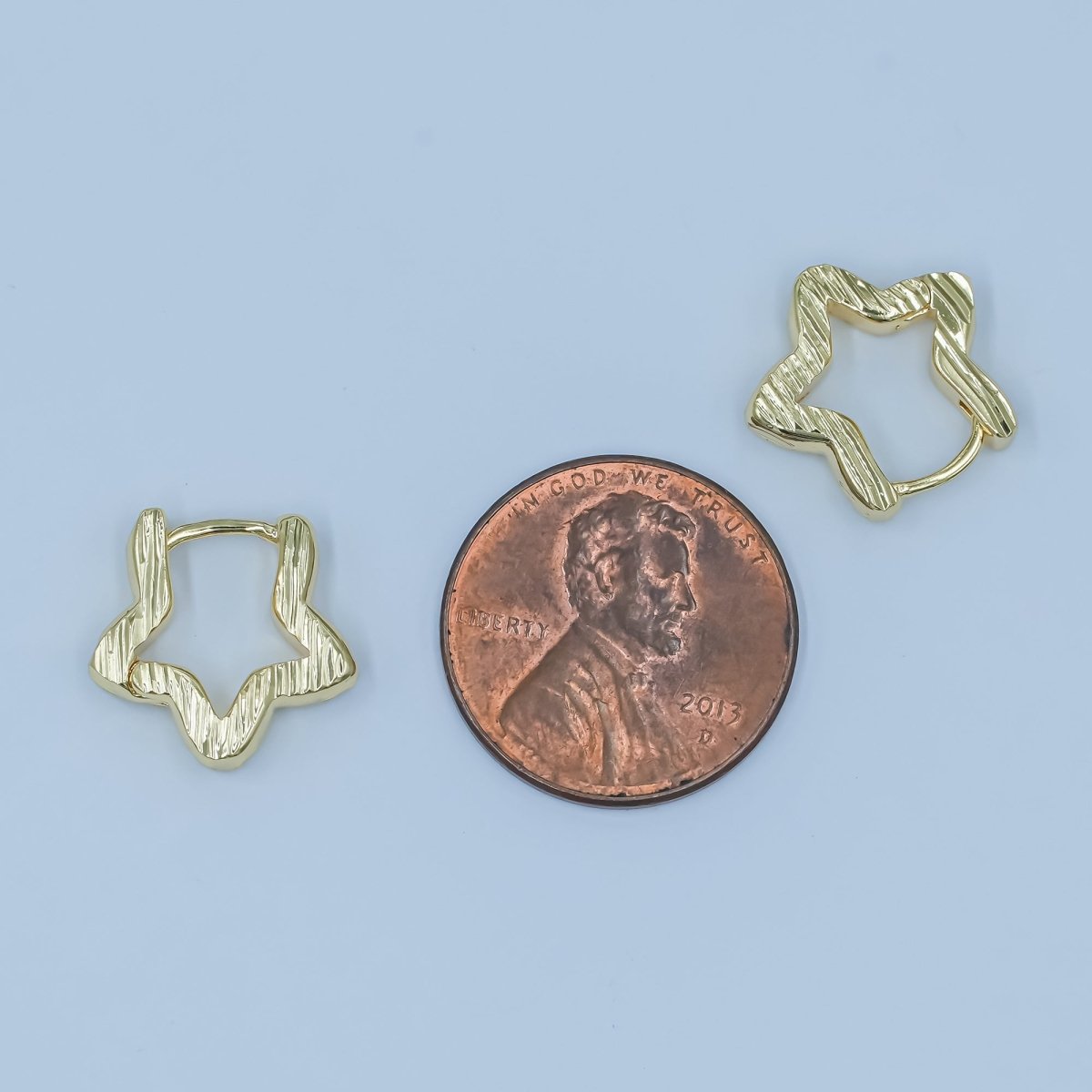 24K Gold Filled Line - Textured Star Hoop Earrings | AD1001 - DLUXCA