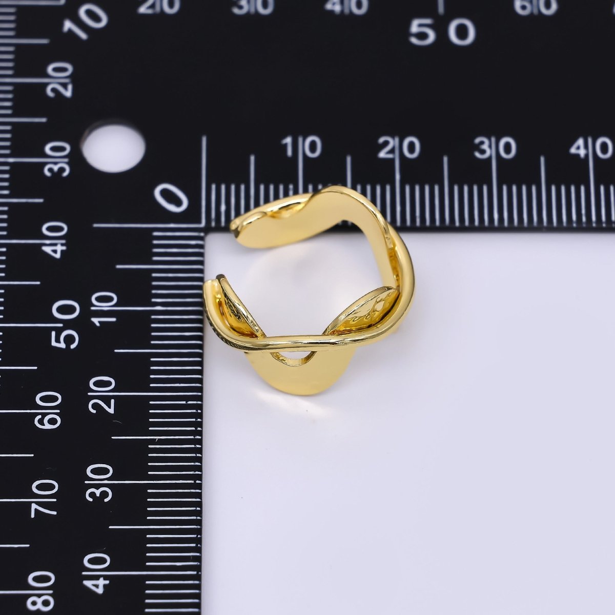 24K Gold Filled Liquid Wave Twist Adjustable Open Ring | O1468 - DLUXCA