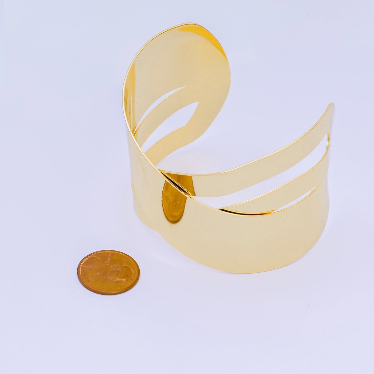 24K Gold Filled Metallic Twisted Irregular Cuff Bracelet | WA - 3408 - DLUXCA