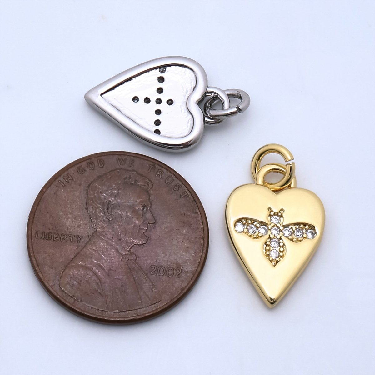 24K Gold Filled Micro Paved CZ Bumble Bee Heart Charm in Gold & Silver | M184 - DLUXCA