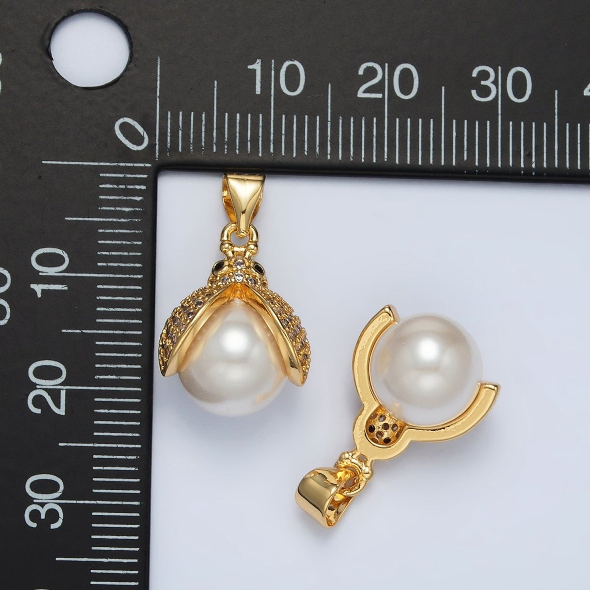24K Gold Filled Micro Paved CZ Pearl Ladybug Pendant | AH187 - DLUXCA