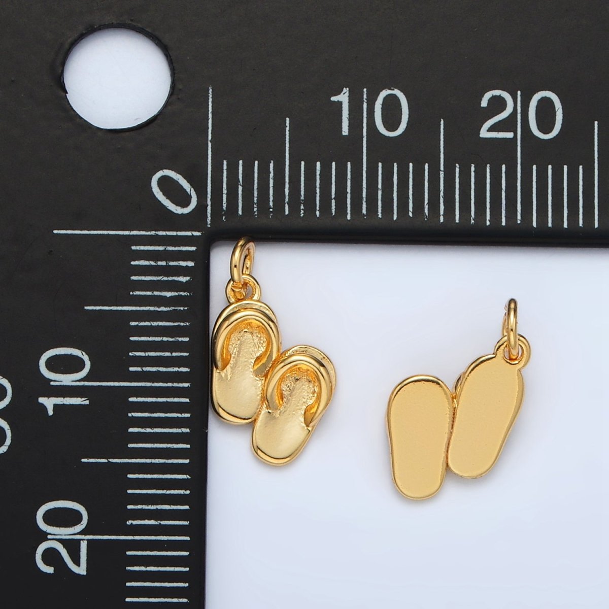 24K Gold Filled Minimalist Flip Flop Sandals Charm | AC - 153 - DLUXCA