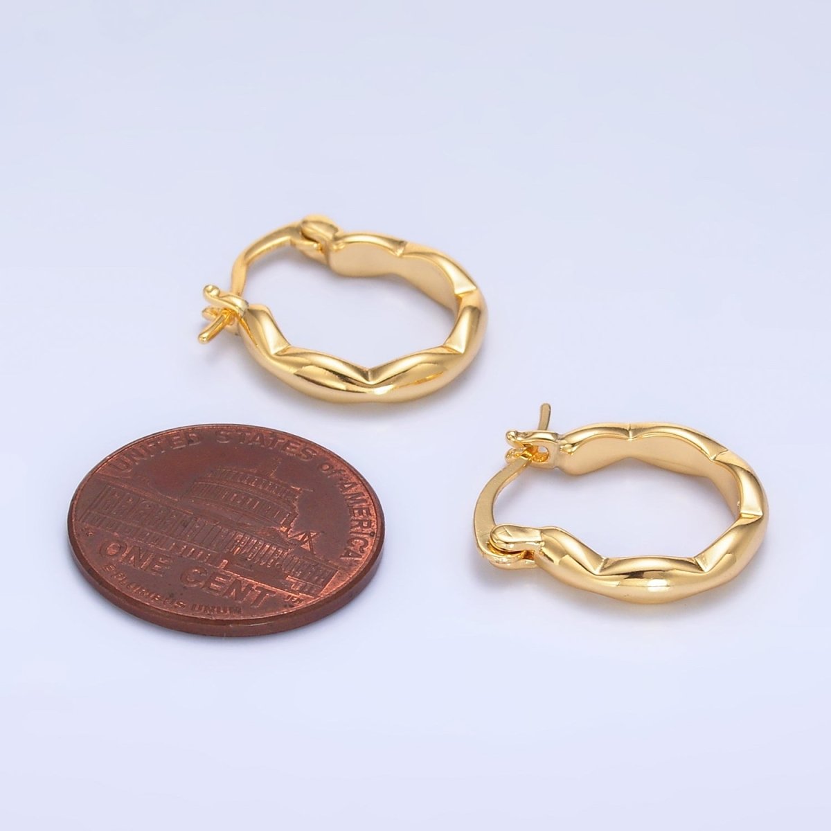24K Gold Filled Minimalist Molten Latch Hoop Earrings | AB548 - DLUXCA