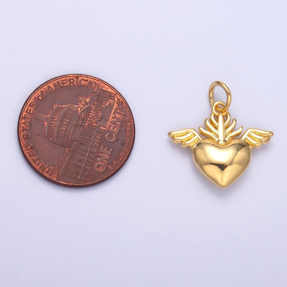 24K Gold Filled Minimalist Sacred Heart Charm in Gold & Silver | N008 - DLUXCA