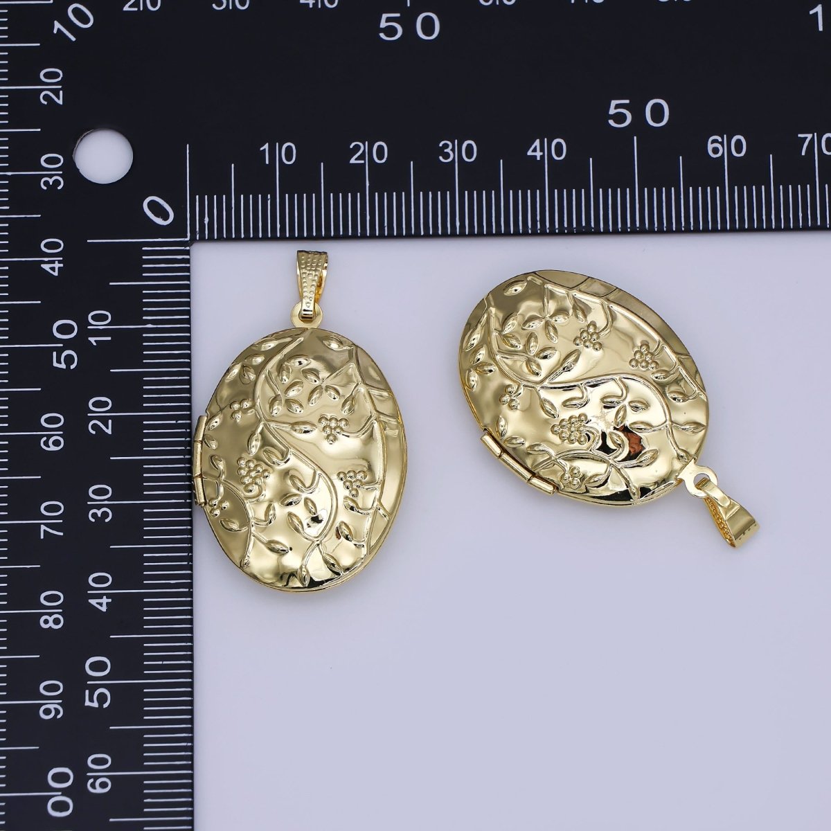 24K Gold Filled Nature Flower Engraved Oval Locket | AH487 - DLUXCA