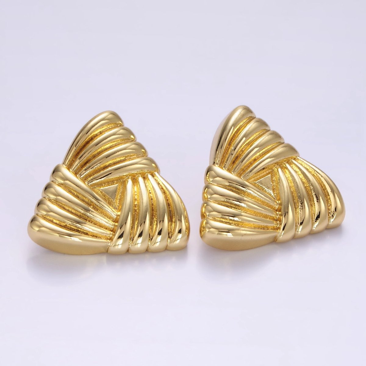 24K Gold Filled Puffed Quilted Triangle Stud Earrings | P511 - DLUXCA