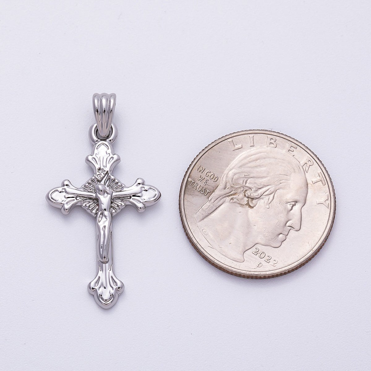 24K Gold Filled Religious Crucifix Fleur Cross Pendant in Gold & Silver | AA1609 - DLUXCA
