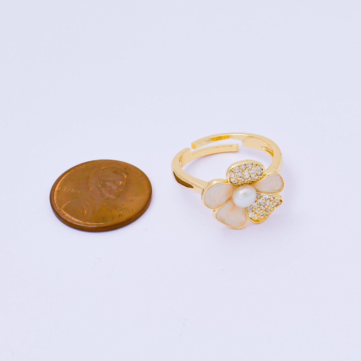 24K Gold Filled Shell Pearl Micro Paved CZ Daisy Flower Adjustable Ring | O2228 - DLUXCA