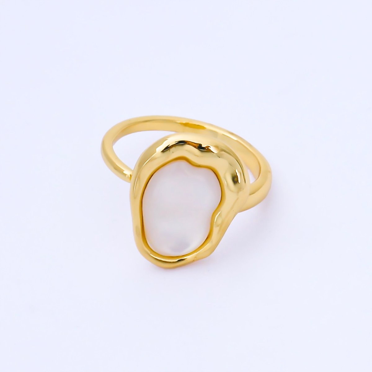 24K Gold Filled Shell Pearl Molten Bezel Solitaire Adjustable Ring | O1667 - DLUXCA