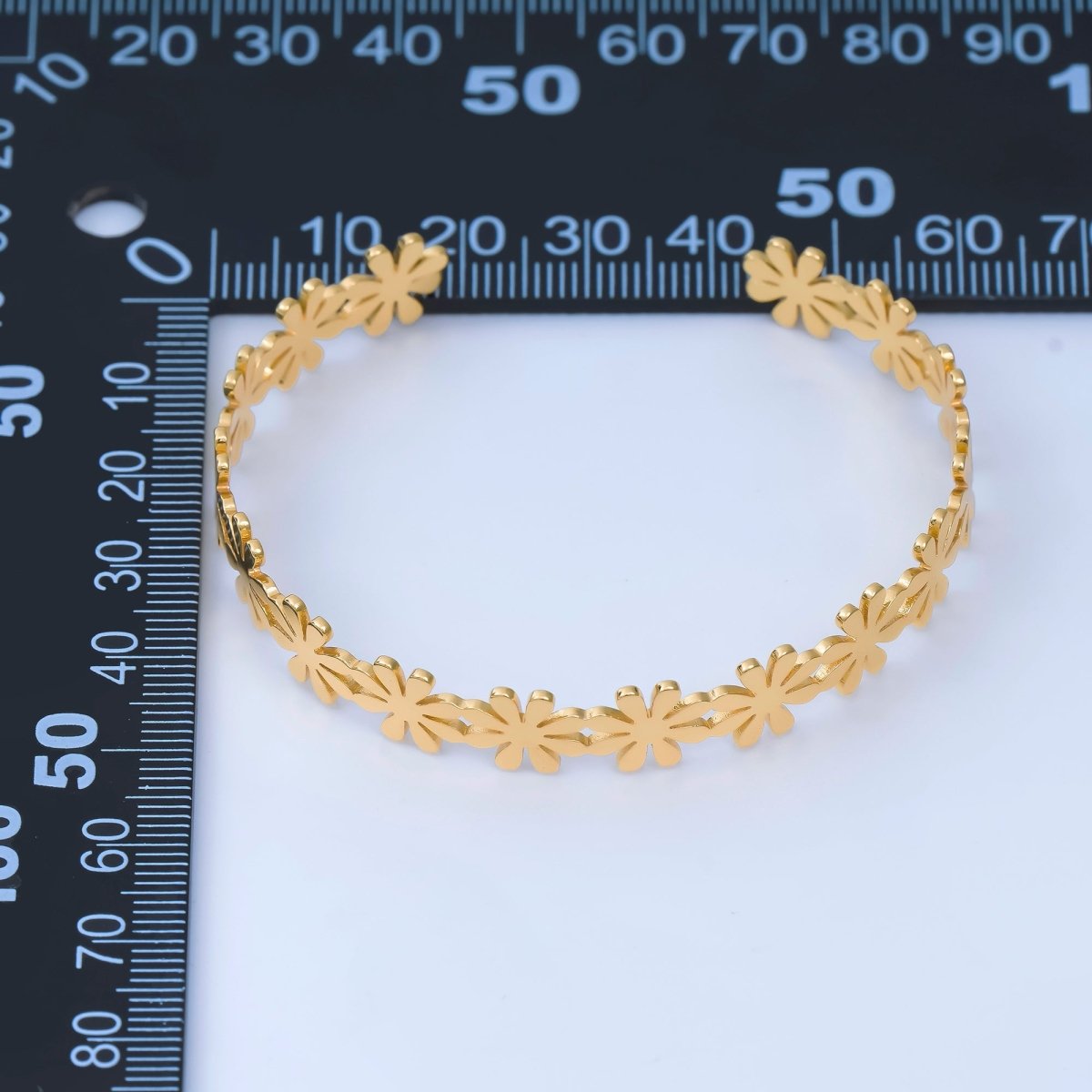 24K Gold Filled Spring Flower Garden Bangle Bracelet | WA - 3404 - DLUXCA