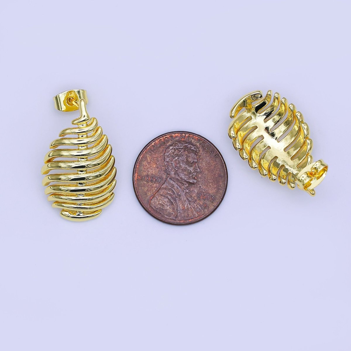 24K Gold Filled Twisted Beehives Textured Lined Dome Stud Earrings | AI514 - DLUXCA