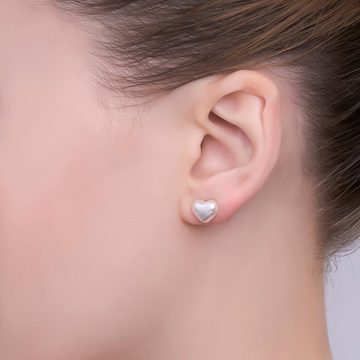 24K Gold Plated White Shell Pearl Heart Stud Earrings in Gold & Silver | T439 T440 - DLUXCA