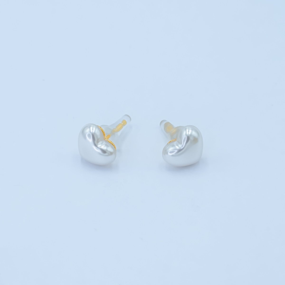 24K Gold Plated White Shell Pearl Heart Stud Earrings in Gold & Silver | T439 T440 - DLUXCA