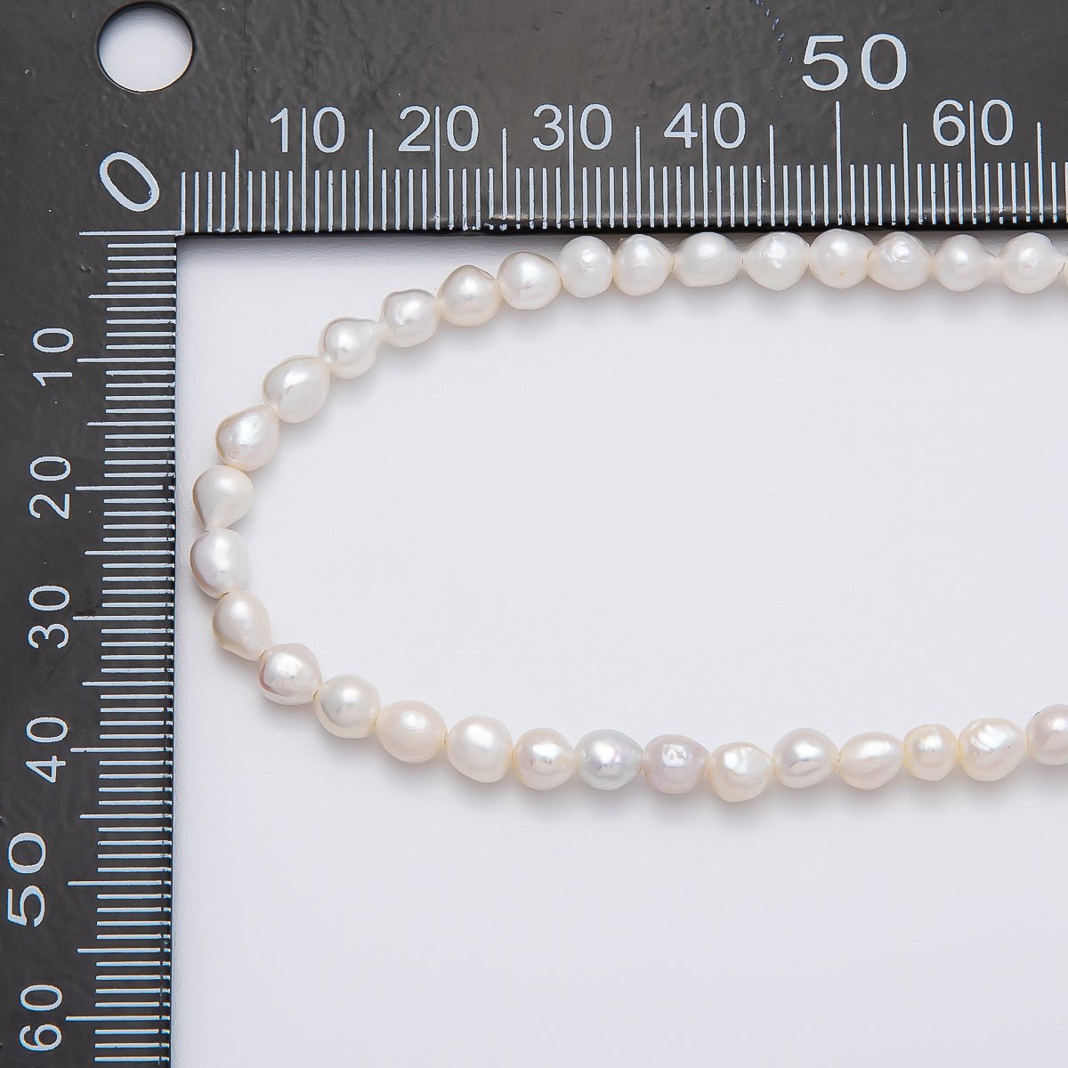 4.5mm Off White Button Round Freshwater Pearl Strand Finding | WA - 04263 - DLUXCA