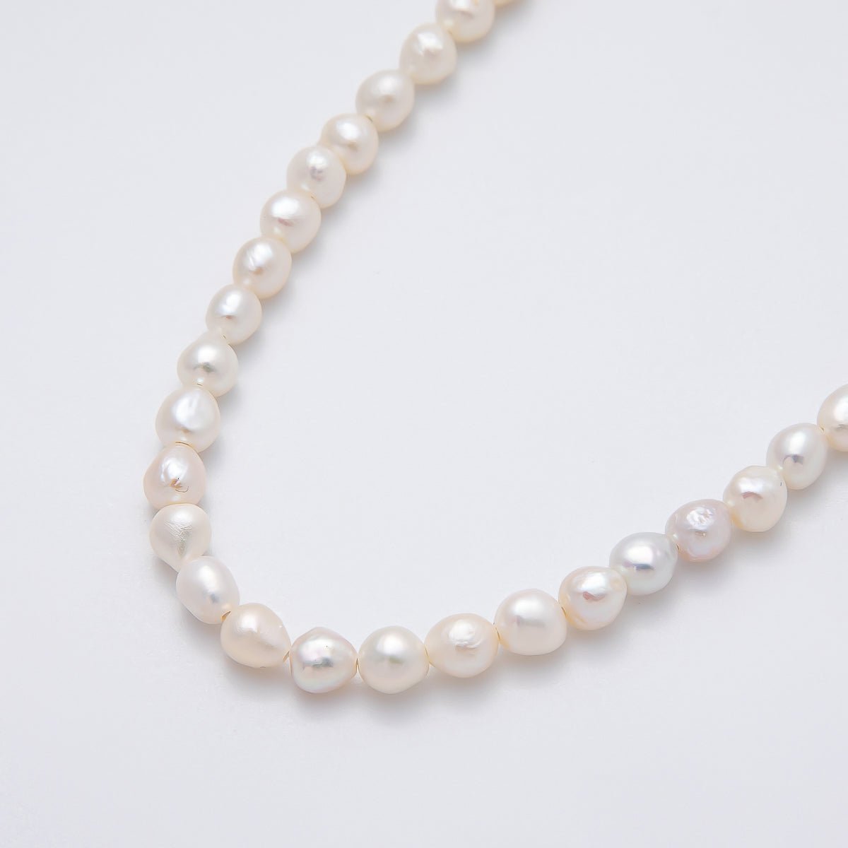 4.5mm Off White Button Round Freshwater Pearl Strand Finding | WA - 04263 - DLUXCA