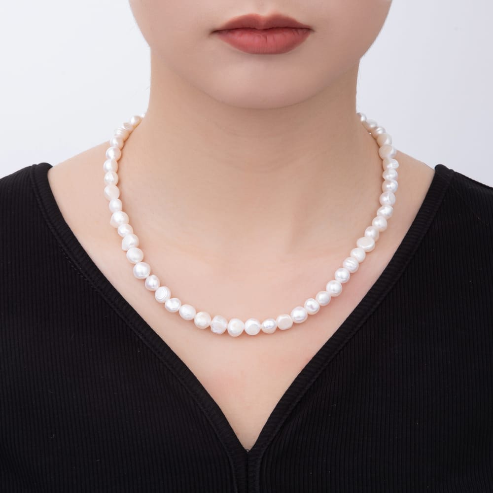 18K Gold Filled 8mm Bridal Genuine Ringed Freshwater Pearl Button Gemstone Chain 16.7 Inch Necklace | WA-03474